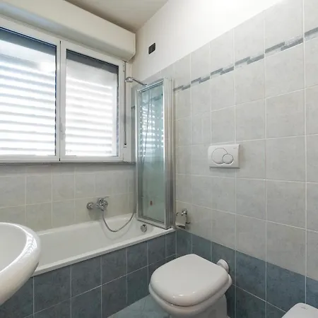 Apartment Rogoredo Apt With Terrace!